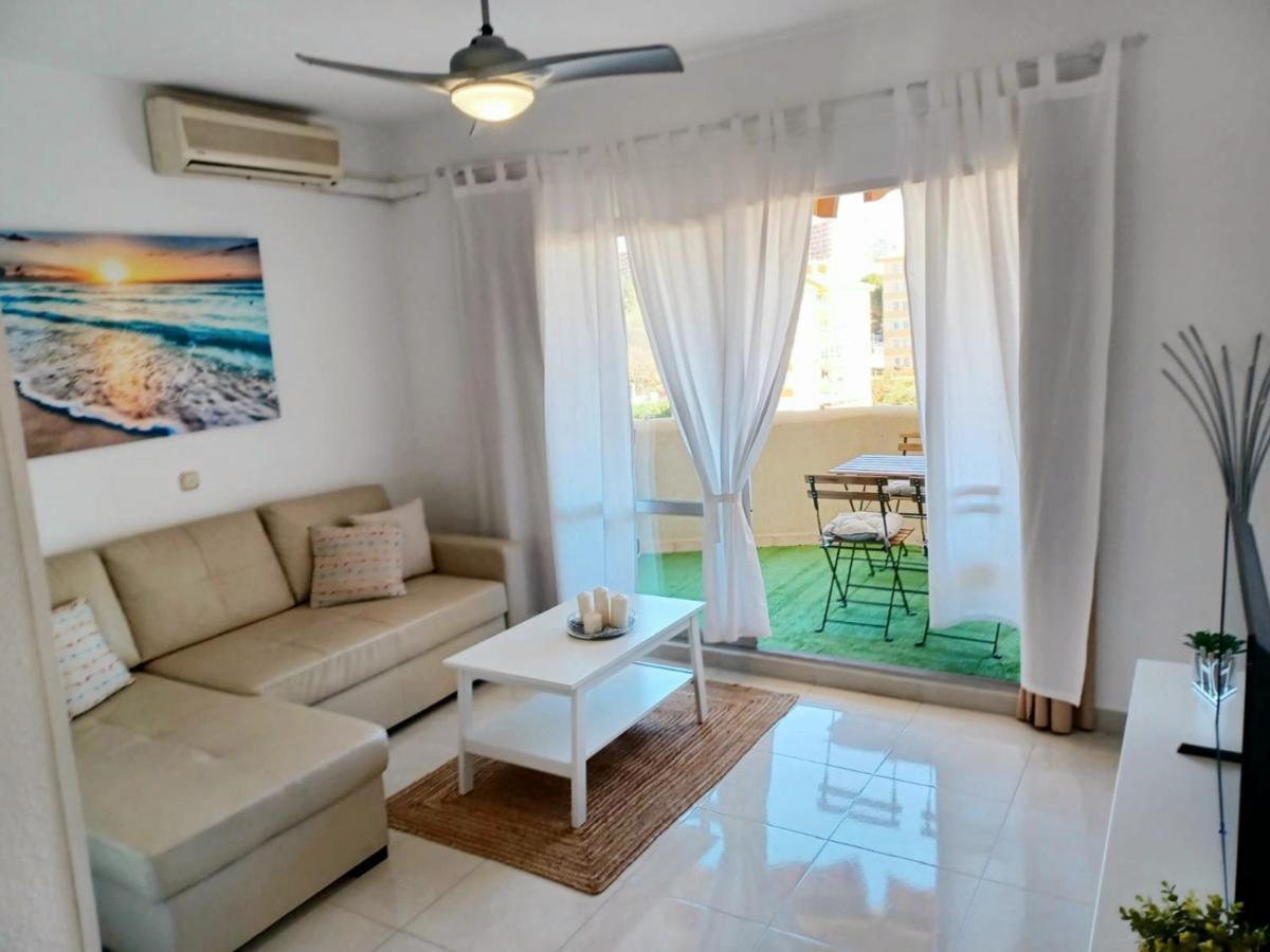 Appartment Totally Upgraded At Benal Beach Benalmádena Dış mekan fotoğraf