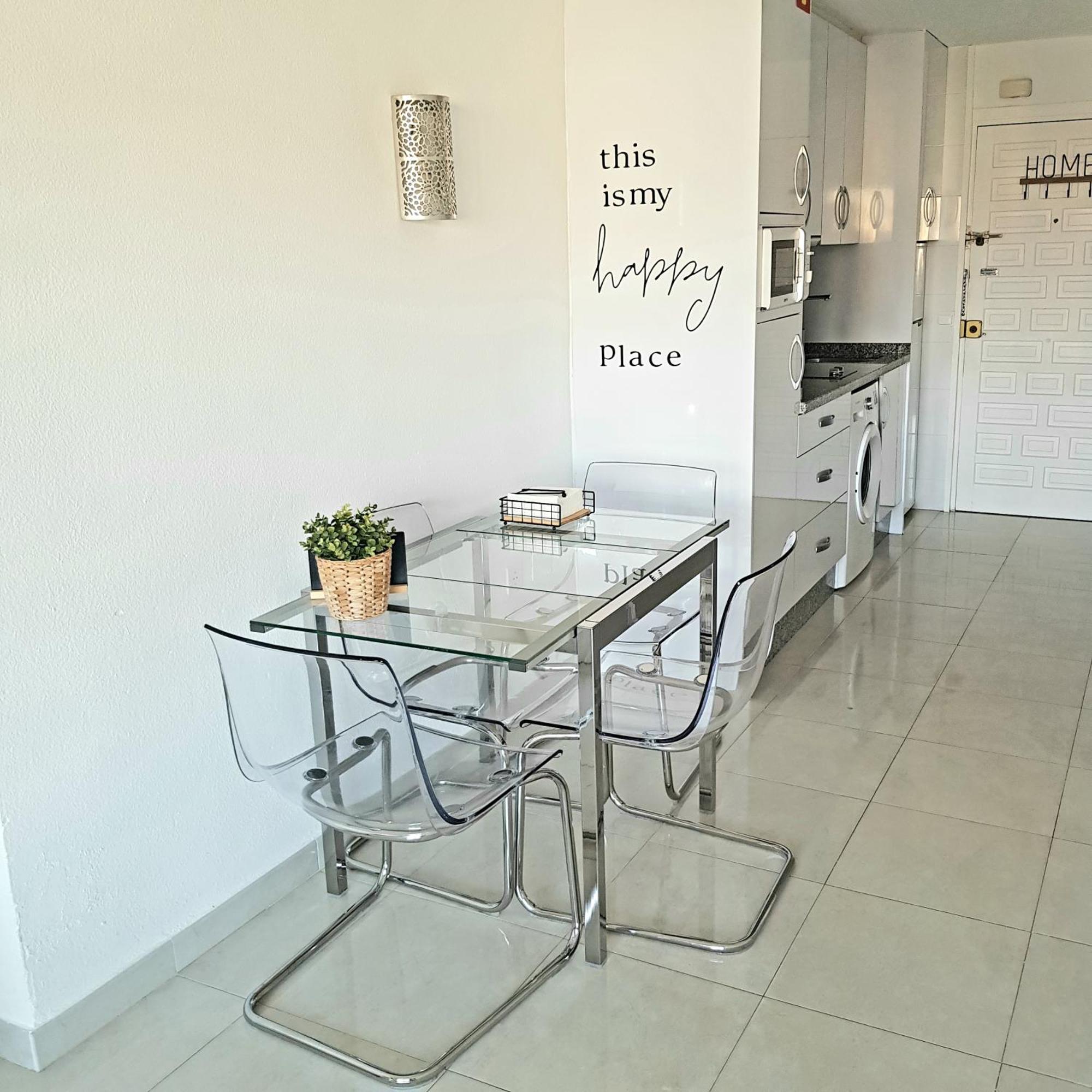 Appartment Totally Upgraded At Benal Beach Benalmádena Dış mekan fotoğraf