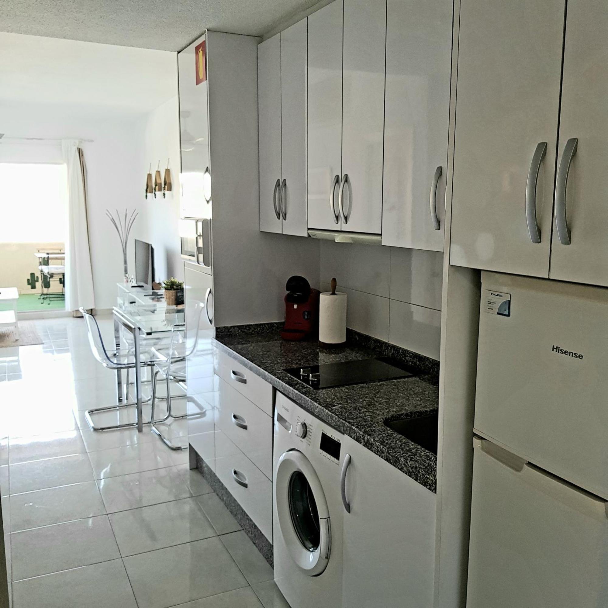 Appartment Totally Upgraded At Benal Beach Benalmádena Dış mekan fotoğraf
